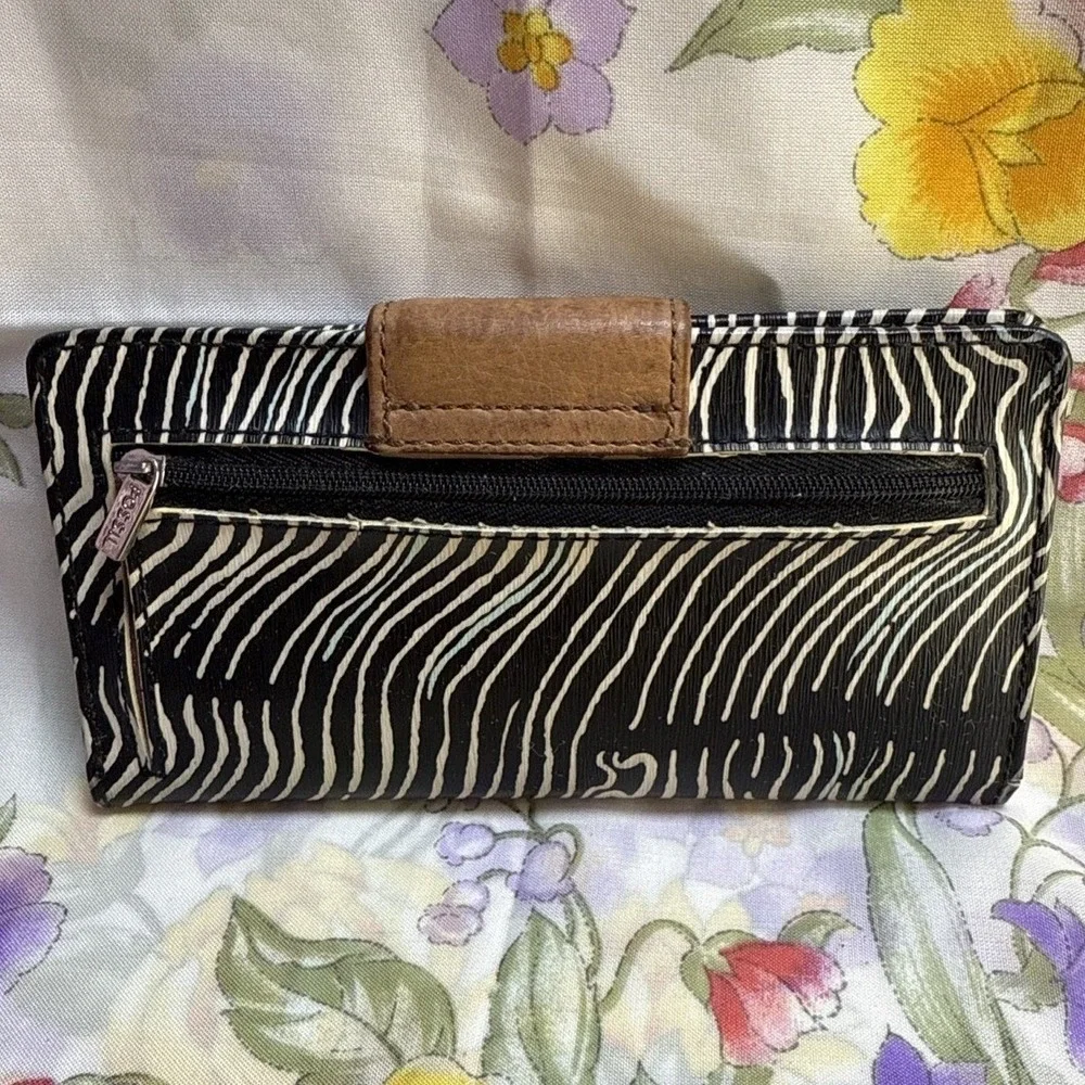 Fossil Women's Striped Leather Clutch Wallet Black White Brown Bifold 4x6